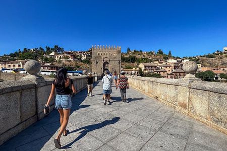 Toledo, Segovia and Avila from Madrid with Tickets and Lunch