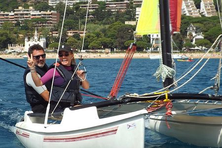 Costa Brava: 2.25 hour catamaran class 