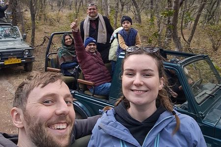 Ranthambore tiger reserve Assistance for Gypsy Safari Tickets