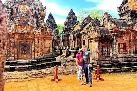 Banteay srei and Angkor Grand Circuit with Tour Guide