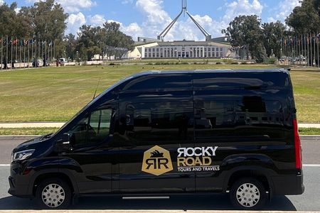 Canberra Private Tour from Sydney