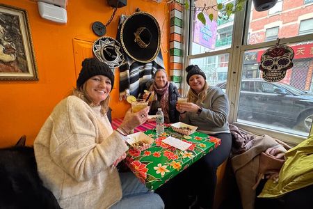 Bagels Dumplings Pizza & Tacos: A Downtown Food Crawl