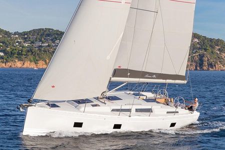 Full Day Private Luxury Sailing Cruise in South Thassos