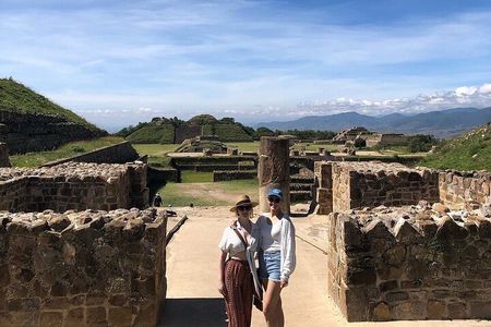 Half day tour to Monte Albán
