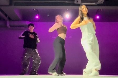 K-pop Dance Class for Beginners and Video Shoot at HiKR Ground