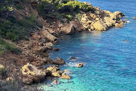 Sierra de Tramuntana hike with small picnic