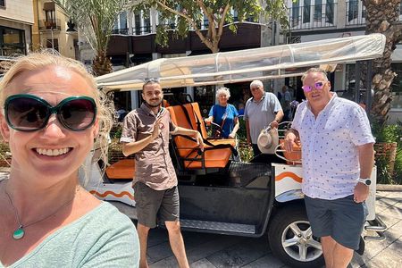 Valencia: Tuk Tuk Historical Tour