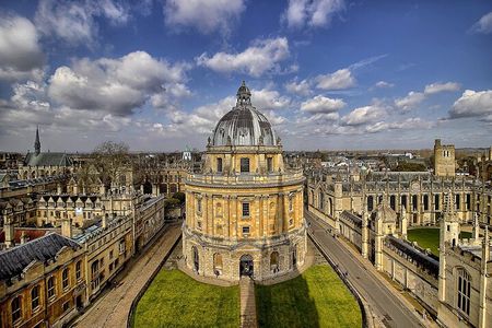 Oxford Tour from London includes Private Transport and Tickets