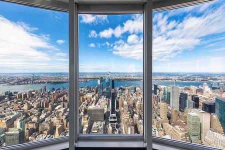 Empire State Building Ultimate Observatory Tour