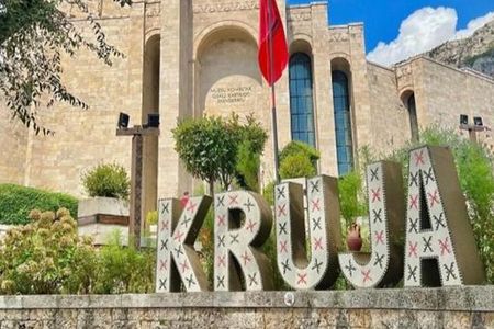 From Tirana Krujë and Durrës Day Trip with Guide