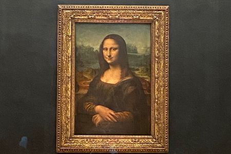 Louvre by Night Closing Hours Guided Experience