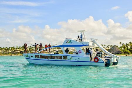 Private Catamaran Snorkel and Booze Party in Punta Cana