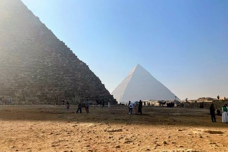 Cairo Day Tour from Sharm El Sheikh by Bus – Pyramids & Museum
