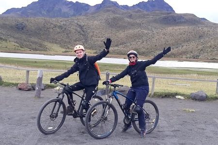 Cotopaxi Volcano Biking Private Tour VIP