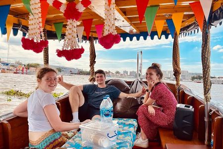 Private Boat Relax and Explore Bangkok’s Canals
