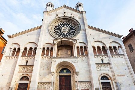 Modena: Discover the Food, Market and Highlights of the City