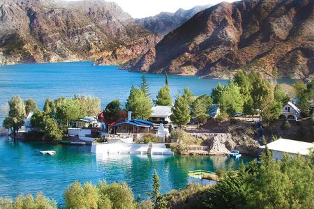 Afternoon at Los Reyunos Dam: A Paradise in San Rafael, Mendoza