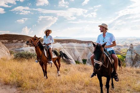 Cappadocia: Fairy Chimneys Horseback Riding Adventure