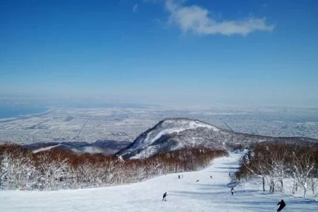 1 Day Ski Tour Package from Sapporo Station