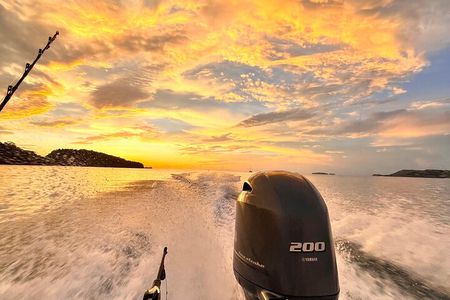 Beach Hopping Snorkel and Sunset Tours in Flamingo Bay