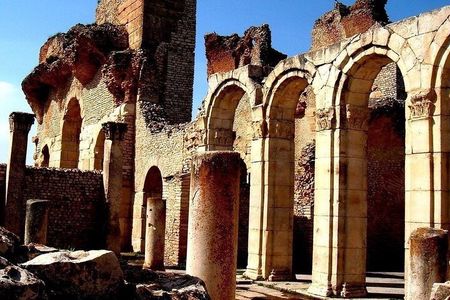 Berber Village Kesra & Mactaris Historic site Daytrip from Tunis 
