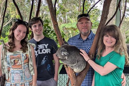 Koalas, Kangaroos & Water Falls: Private Day Tour from Sydney