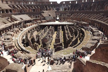 Discover Rome Colosseum and Arena Walking Tour