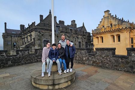 Glasgow: Stirling Castle & Loch Lomond Private Luxury Day Tour