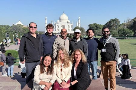 Full day Taj Mahal, Agra Fort & Baby Taj Tour From Delhi by Car