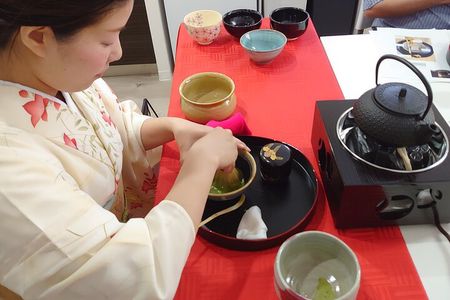 Authentic Tea Ceremony with Wagashi in Osaka