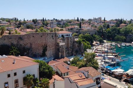 Private Guided Food & Walking Tour : Discover Antalya