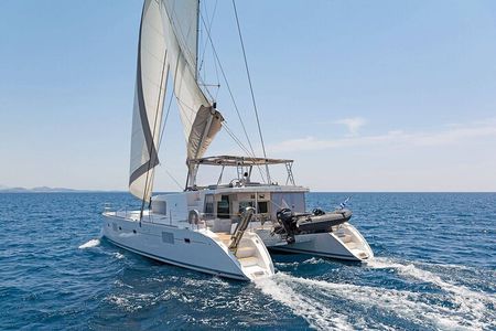 Heraklion: Dia Catamaran Cruise with Lunch by Top-100 Greek Chef