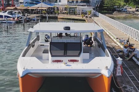 Full Day Luxury Snorkel Charter (Minimum 10 Guests)