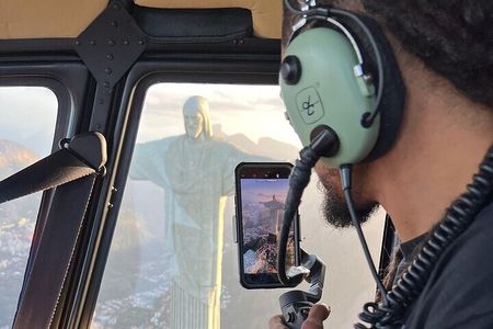 Rio de Janeiro: Helicopter flight in Christ the Redeemer