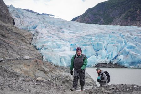 Juneau Shore Excursion: Mendenhall Glacier Canoe, Paddle and Hike