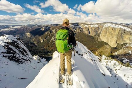 Private Snowshoeing Adventure from Badger Pass to Dewey Point