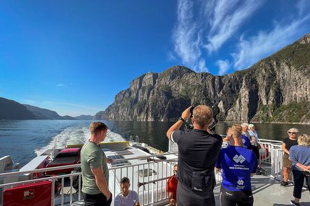 Lysefjorden Bike and Hike
