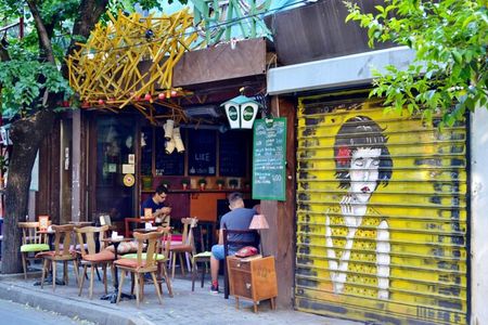 City and Food Walking Tour Tirana - small group 3.5 hour 
