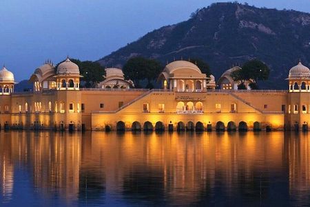 Full Day Jaipur Tour from Delhi By Car – Explore the Pink City 