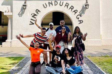 1 Day Tour of Isla Negra Algarrobo and Viña Undurraga from Santiago