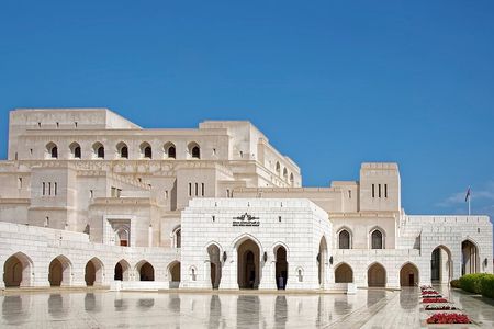 Private Half Day morning and evening Tour in Muscat 