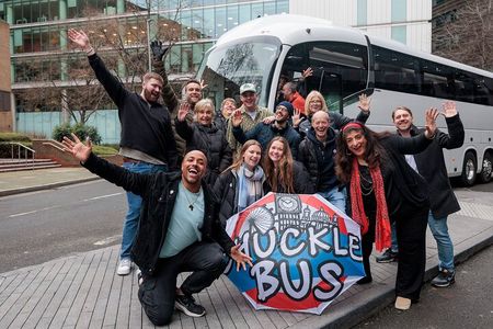 London's FUNNIEST Sightseeing Bus Tour
