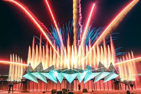 Starry Night Singapore Sentosa Tour with Firework and Light Show