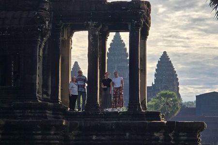 2 Days Tour in Siem Reap including Lunch, Dinner & Apsara Show