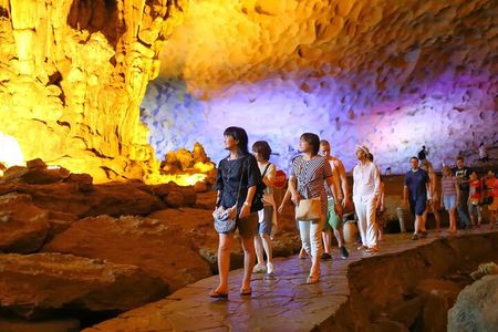 Carnival Cruises - Halong Day Cruise 5-Star, Caves, Kayak & Lunch