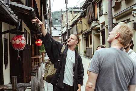 Private Walking Tour in Gion and Higashiyama