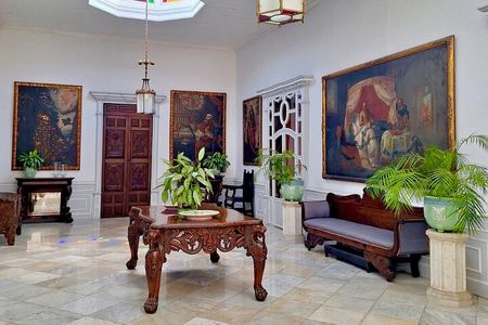 Casa Aliaga Lima Plaza Mayor Cultural Tour with Pisco Tasting