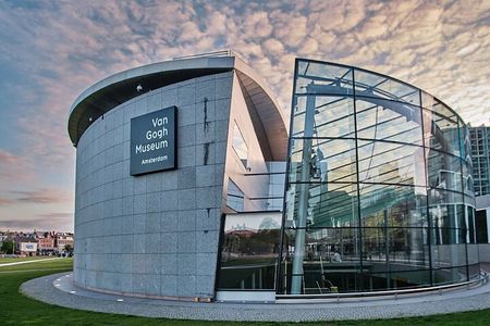 Van Gogh Masterpieces and Legacy Museum Tour