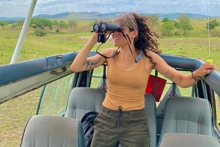 Half Day Nairobi National Park Guided Safari with free WIFI