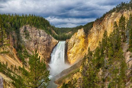 From Bozeman Classic Yellowstone and Teton Tour 2 Day and 1 Night